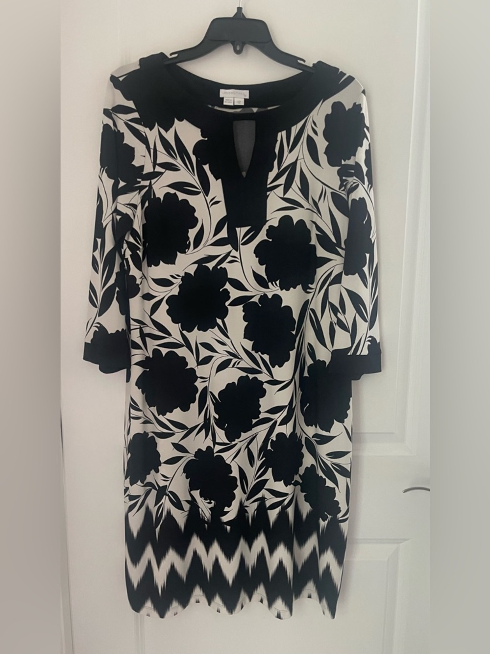 London Times Black and White Floral Midi Dress sz 12